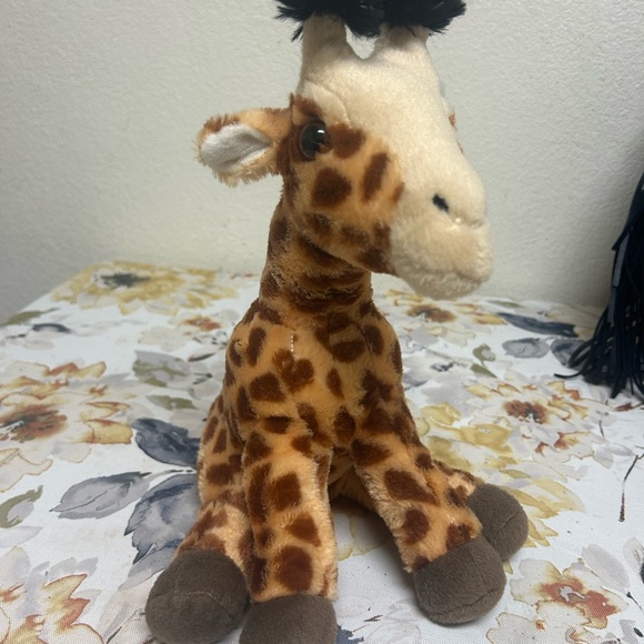 Adorable 2016 WILD REPUBLIC BABY GIRAFFE PLUSH STUFFED ANIMAL 13” - Picture 1 of 13